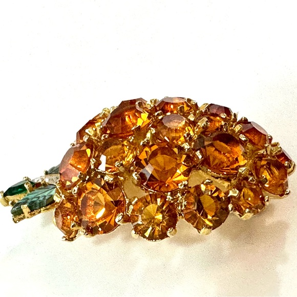 APRICOT CRYSTAL PIN - Picture 2 of 5